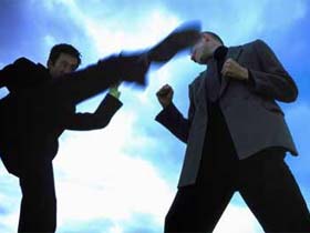 Нападение. Фото с сайта liter.kz (с) Нападение. Фото с сайта liter.kz (с)