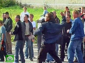 Погром в Кондопоге. Кадр НТВ (с) Погром в Кондопоге. Кадр НТВ (с)