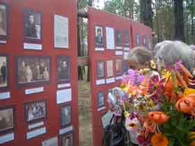 Фото жертв политических репрессий. Чита. Фото Марина Савватеева. Фото жертв политических репрессий. Чита. Фото Марина Савватеева.