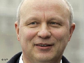 Александр Козулин. Фото с сайта www.prima-news.ru Александр Козулин. Фото с сайта www.prima-news.ru