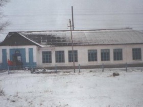 Одна из школ Мордовского района Тамбовской области. Фото с сайта imcmordovo.tamb.ru Одна из школ Мордовского района Тамбовской области. Фото с сайта imcmordovo.tamb.ru