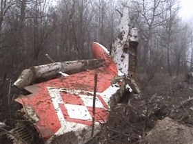 Обломки Ту-154, разбившегося под Смоленском. Фото: svobodanews.ru Обломки Ту-154, разбившегося под Смоленском. Фото: svobodanews.ru