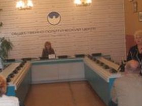 Несостоявшиеся дебаты, фото Андрея Романова, Каспаров.Ru Несостоявшиеся дебаты, фото Андрея Романова, Каспаров.Ru