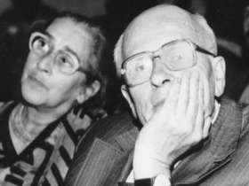 Елена Боннэр и Андрей Сахаров; ФОТО с сайта new.hse.ru Елена Боннэр и Андрей Сахаров; ФОТО с сайта new.hse.ru