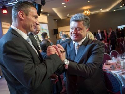 Кличко. Порошенко. Фото из блога vg-saveliev.livejournal.com