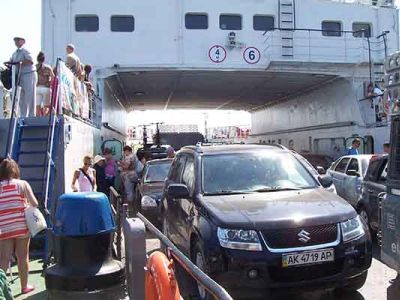 Паром в Крым. Фото: Kompasmag.ru Паром в Крым. Фото: Kompasmag.ru