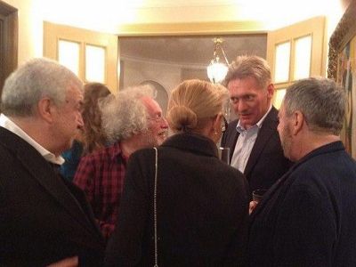 Песков и Венедиктов у Ремчукова. Источник - http://pbs.twimg.com/media/B3KHaiqIYAAKvJ2.jpg Песков и Венедиктов у Ремчукова. Источник - http://pbs.twimg.com/media/B3KHaiqIYAAKvJ2.jpg