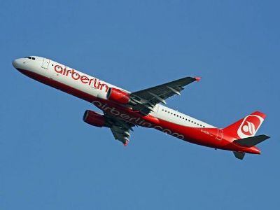 Самолет авиакомпании AirBerlin. Фото: tourblogger.ru Самолет авиакомпании AirBerlin. Фото: tourblogger.ru