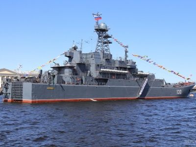 Корабль РФ по пути в Сирию. Фото: kvedomosti.com Корабль РФ по пути в Сирию. Фото: kvedomosti.com