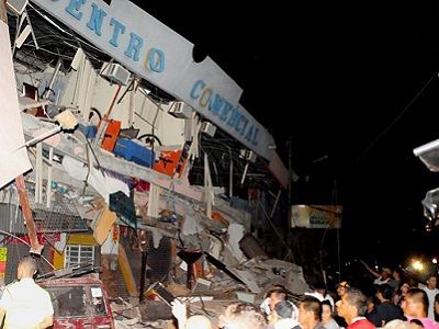 Землетрясение в Эквадоре. Фото AFP, источник - rbc.ru Землетрясение в Эквадоре. Фото AFP, источник - rbc.ru