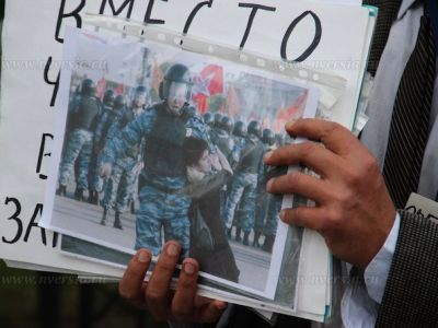 Акция поддержки "узников Болотной". Фото: Версия.Саратов Акция поддержки "узников Болотной". Фото: Версия.Саратов