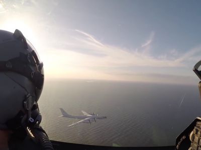 Военный самолет. Фото: скриншот Каспаров.Ru Военный самолет. Фото: скриншот Каспаров.Ru