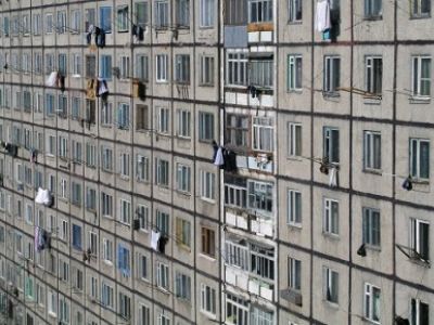 Жилье экономического класса в России. Фото: zrpress.ru Жилье экономического класса в России. Фото: zrpress.ru