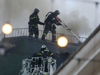 Возгорание центра занятости в Грозном. Фото: interfax-russia.ru Возгорание центра занятости в Грозном. Фото: interfax-russia.ru