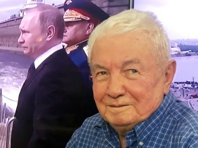 Владимир Войнович (на прямой линии Радио Свобода): www.svoboda.org Владимир Войнович (на прямой линии Радио Свобода): www.svoboda.org