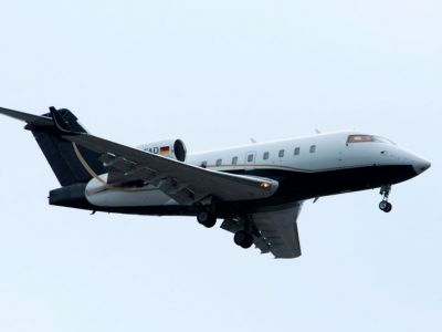 Немецкий эвакуационный самолет в небе над Омском. Фото: dpa Немецкий эвакуационный самолет в небе над Омском. Фото: dpa