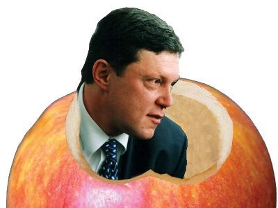 Явлинский в яблоке. Коллаж: В. Зайдман Явлинский в яблоке. Коллаж: В. Зайдман