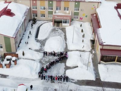Z-флешмоб в Казанском детском хосписе. Фото: pbs.twimg.com/media Z-флешмоб в Казанском детском хосписе. Фото: pbs.twimg.com/media