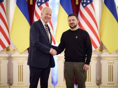 Джо Байден и Владимир Зеленский Джо Байден и Владимир Зеленский
