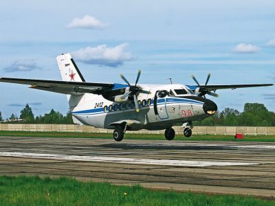 Чешский самолет L-410. Фото: syl.ru Чешский самолет L-410. Фото: syl.ru