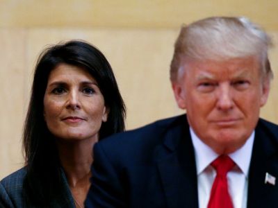 Ники Хэйли и Дональд Трамп. Фото: www.vietnam.vn Ники Хэйли и Дональд Трамп. Фото: www.vietnam.vn