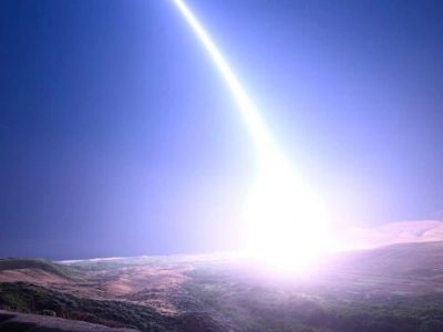 Ракетная атака. Фото: Vandenberg Space Force Base / Facebook Ракетная атака. Фото: Vandenberg Space Force Base / Facebook