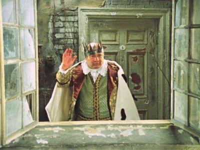 Кадр из фильма "Обыкновенное чудо". Режисер: М.Захаров Кадр из фильма "Обыкновенное чудо". Режисер: М.Захаров