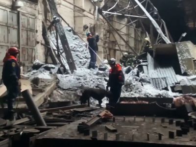 Обрушение крыши. Фото: ptzgovorit.ru